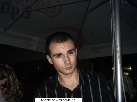 eu sunt killeruu bah! asta e mecla mea! bafta la toti romanii! poze cu noi - partea cea mai a