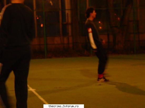 Intalnire la Footbal Gazda RA - Vlad se grabeste sa revina in aparare :D:D - Albumul de familie