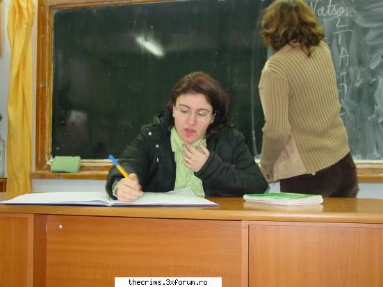 Partea cea mai imprevizibila a forumului! (continuare3) - Profa de Mate si Crivatz u - Albumul de familie
