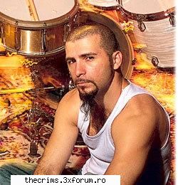 Poze :) - intre timp is si john dolmayan tobaru de la soad - Albumul de familie