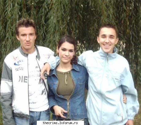 Poze :) (continuare) - me & 2 kolegi :) - Albumul de familie